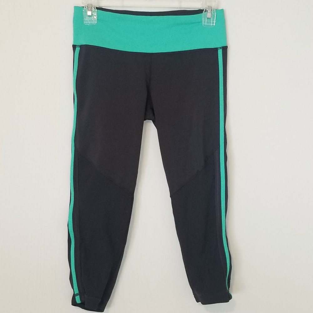 Lululemon Crop Leggings Grey and Teal